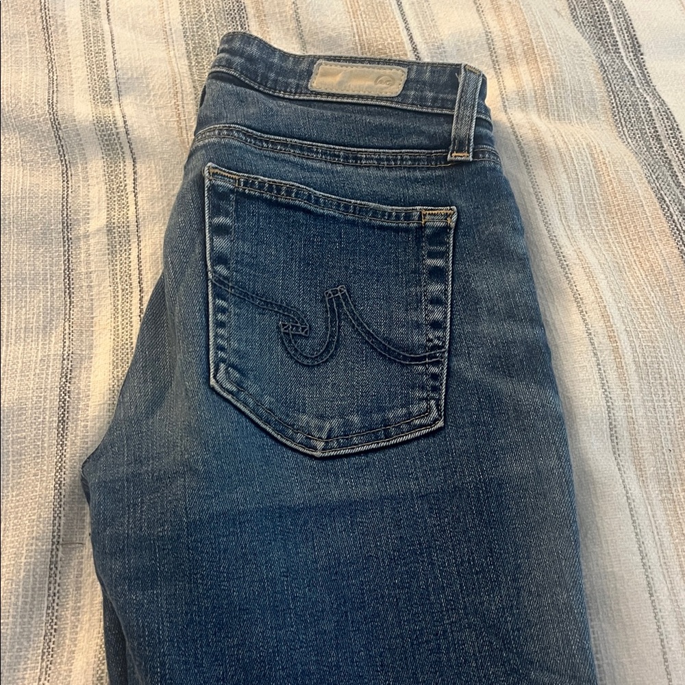 AG Prima Crop Cigarette Cut Jean Size 26R